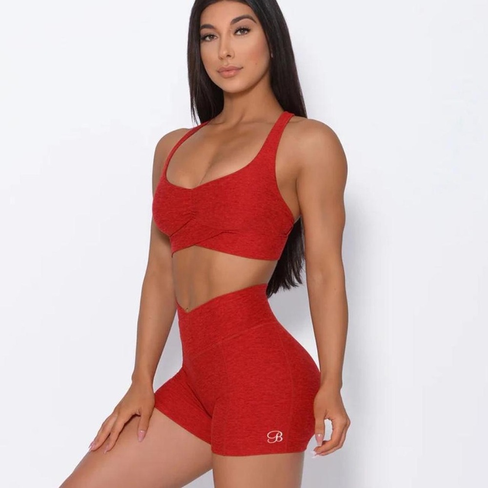 ❤️ bombshell Sportswear Scrunch Shorts ( M )